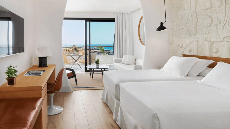  Double Room Lateral Sea View